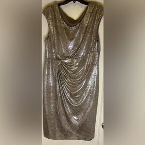 Stunning Connected Apparel gold metallic dress. Xl